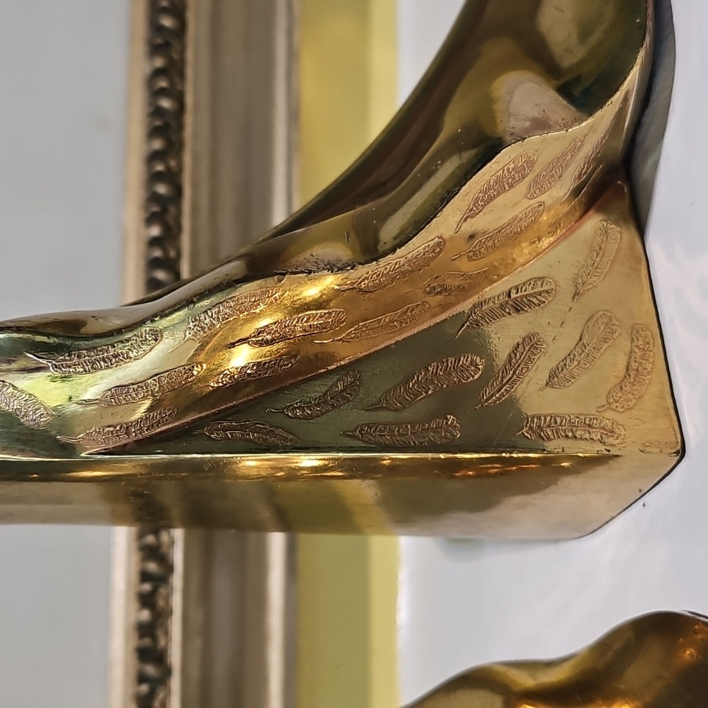 Brass Overlay Scrolled Feathers Bookends 2 - Picture 7 of 8